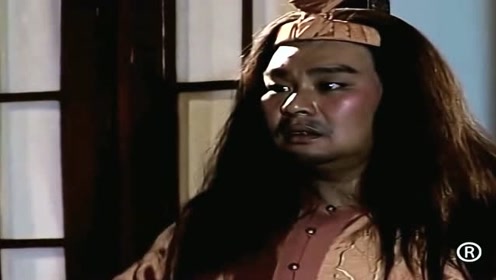 建宁一见瘦头陀竟让他行礼,却不知道他是自己亲爹,尴尬