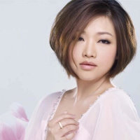 秋天的玫瑰(热度:204)由梦     曦翻唱，原唱歌手陈瑞