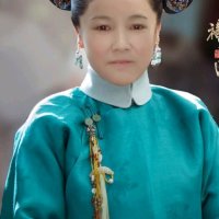 绣荷包(热度:175)由皇族缘青青翻唱，原唱歌手郭瓦·加毛吉