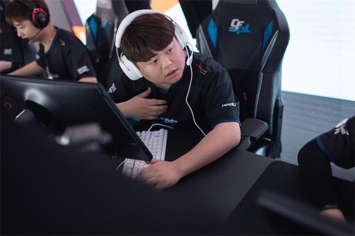 ZAY五杀，EP连拿10分晋级下一轮，KZ1-3不敌出局