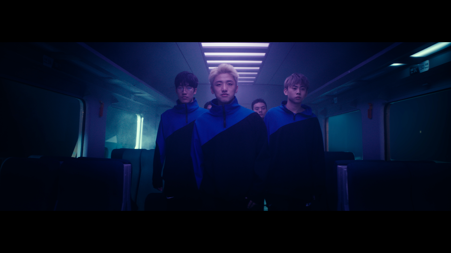 2021全球总决赛lpl赛区出征片不破不立壁纸