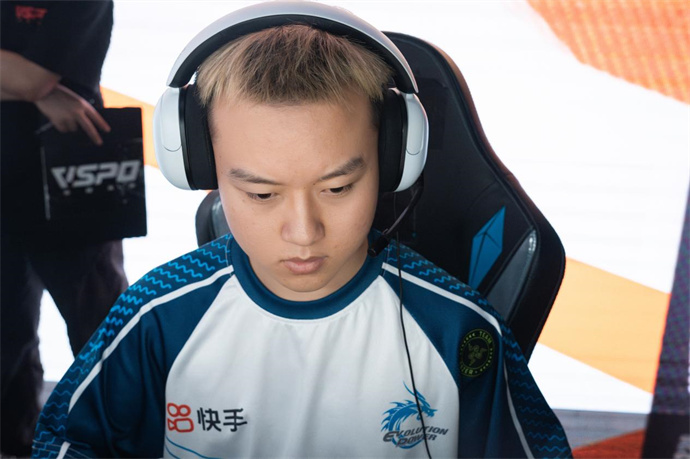 成都AG连下两城战胜KZ、EP直落两局击败LGD