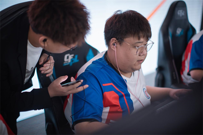 ruel拿MVP，KZ10-0击败eStar，成都AG双杀LGD