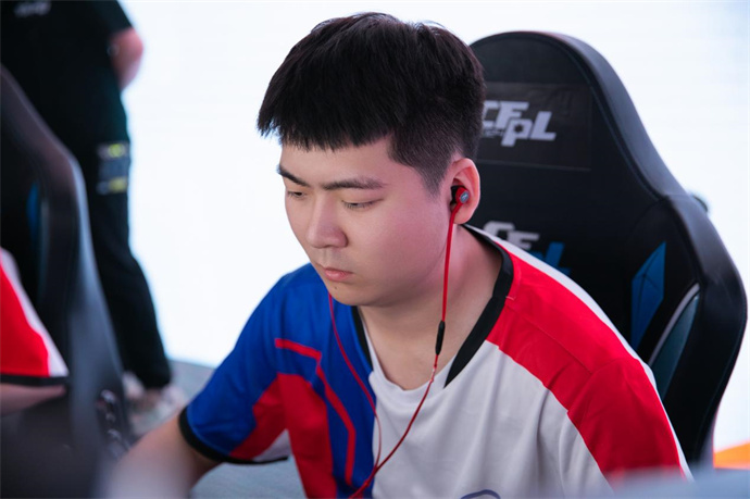 煜率领Q9击败eStar，宋皇复出577暴走BS零封LGD
