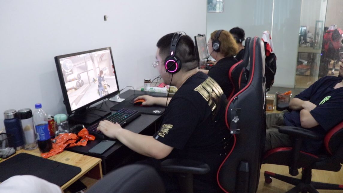 cfpl幕后转一线情久ceo柱子或将跨界职业