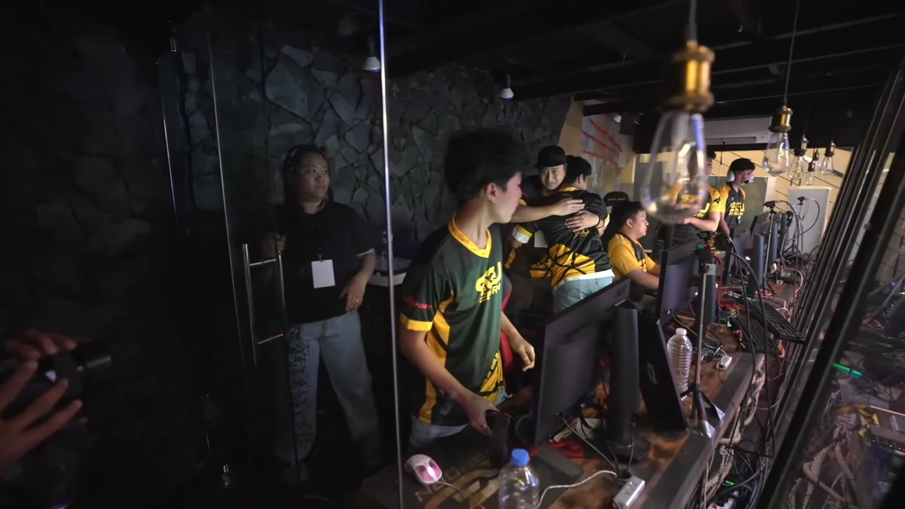 PM不敌SGJ，Revenge无缘CFS世界总决赛！