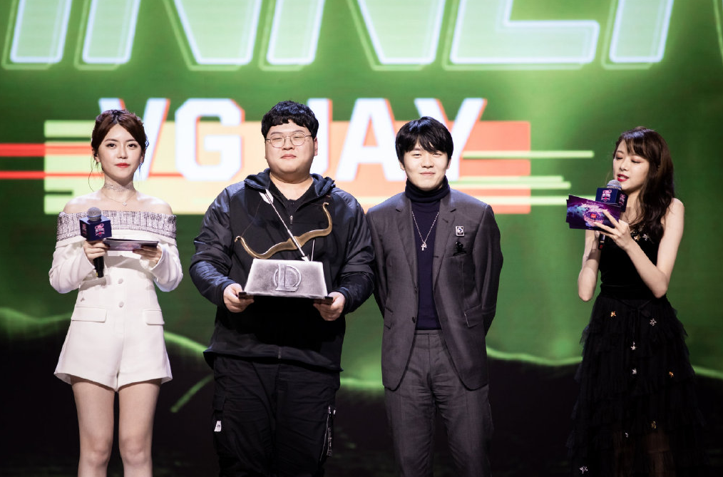 你永远可以信任宋义进 与tes交手前 肉鸡加大训练强度-英雄联盟官方