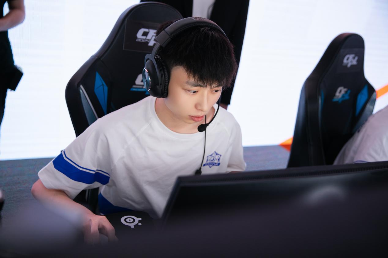 “上帝王炸”组合能否率队赢得首胜？B1n和N9正面交锋