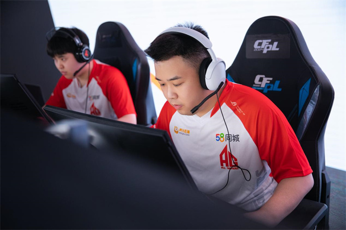 Q9轻松击败EDG，EP连斩10分终结成都AG七连胜