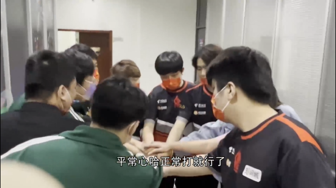 [穿越火线] AG|S19赛季纪录片揭秘夺冠真相，“祖传楼梯口”火了！