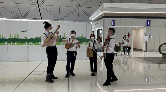 [穿越火线] AG战队成功抵达越南河内 大赛氛围愈演愈烈！