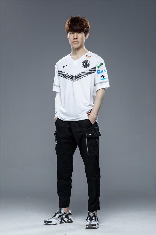 ig比赛bp剑走偏锋:theshy热衷于射手上单引热议-英雄