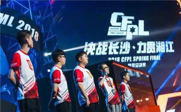 枪战王者：情久老四：虽暂别舞台，仍怀揣一颗赤诚之心
