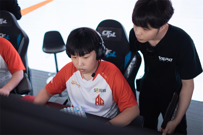 ruel拿MVP，KZ10-0击败eStar，成都AG双杀LGD