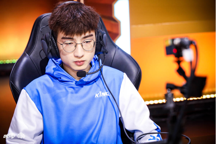 彬神 手感火热接连打破纪录- qq飞车手游 - 腾讯游戏