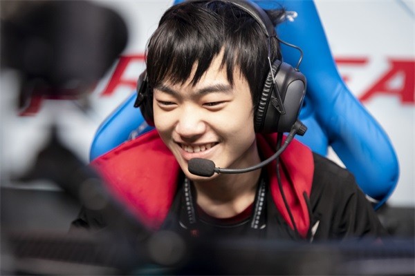 lpl2019126̣LGD vs RWOMG vs TOP