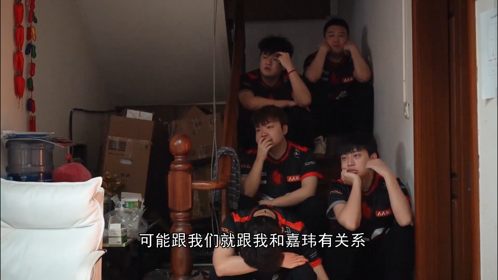 [穿越火线] AG|S19赛季纪录片揭秘夺冠真相，“祖传楼梯口”火了！