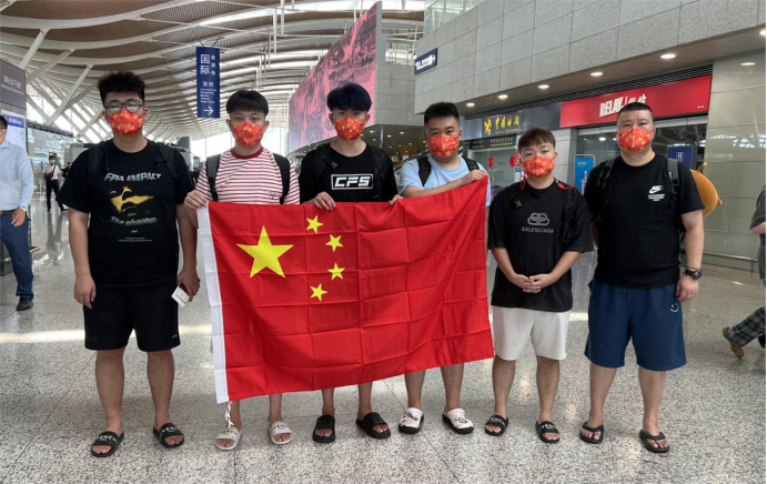 [穿越火线] AG战队成功抵达越南河内 大赛氛围愈演愈烈！