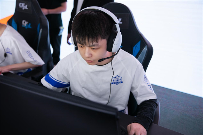 EP战胜EDG解锁三连胜，Koi双五杀Q9击败eStar