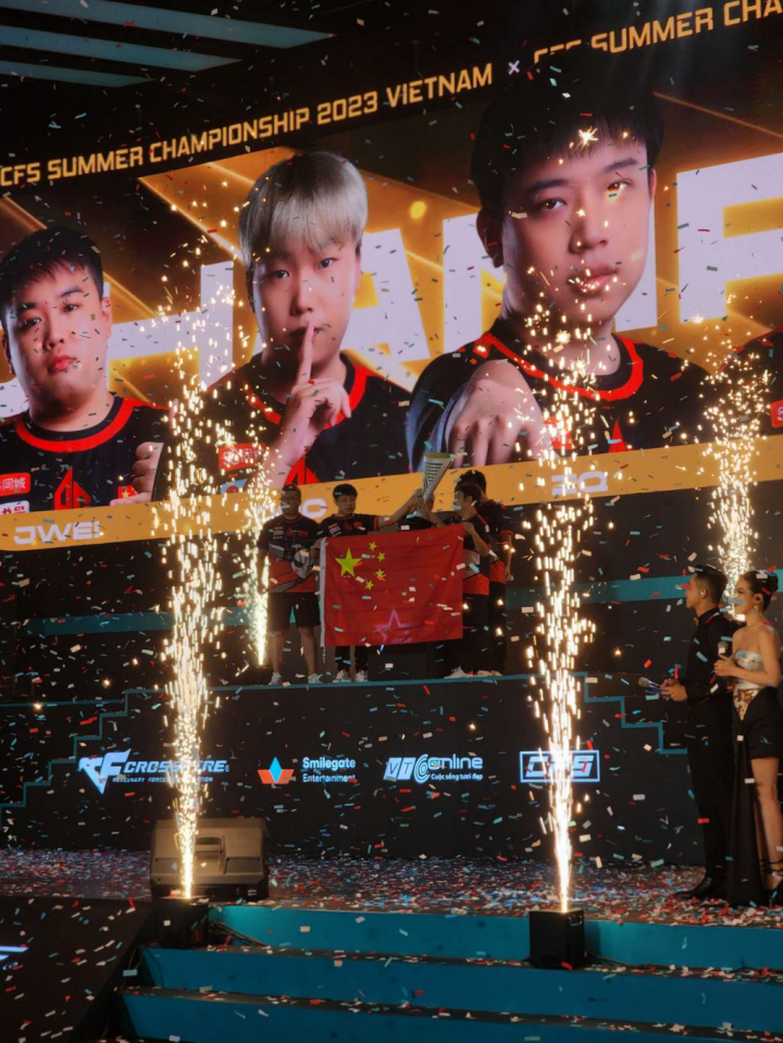 成都ag夺得2023cfs世界锦标赛冠军!