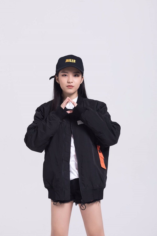 小k加入解说大家庭成cfpl史上最小解说