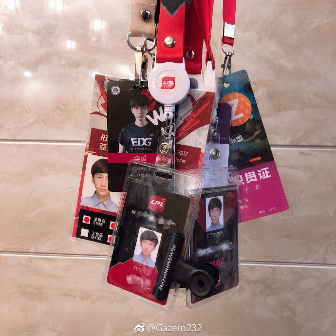  EDG经理小铁兑现辞职诺言！微博回忆过往经历引无数网友泪目