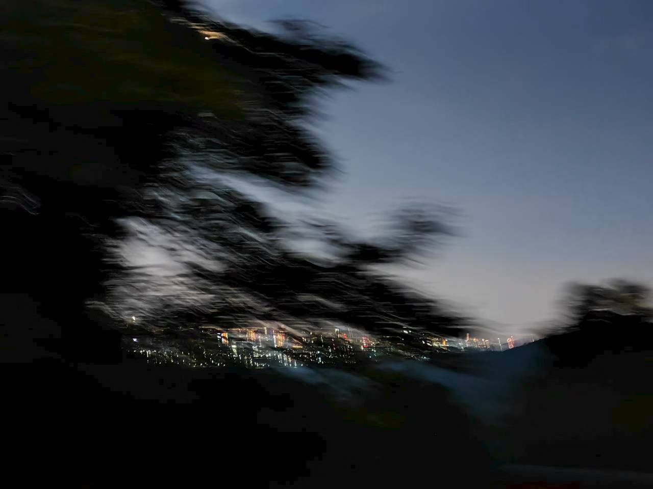 图片[6] - 在飞凤山下，把日子写成诗——刘日生与他的“半界流虹” - 浅染博客-浅染のBlog