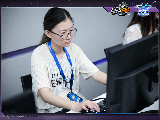 ssc春季赛总决赛 罗炜君2:0轻松晋级个人决赛 - qq飞车官方网站-腾讯