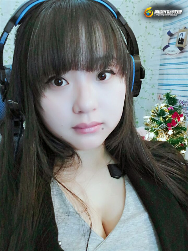 电子竞技不懈努力，年轻不输唯我—汉宫向音