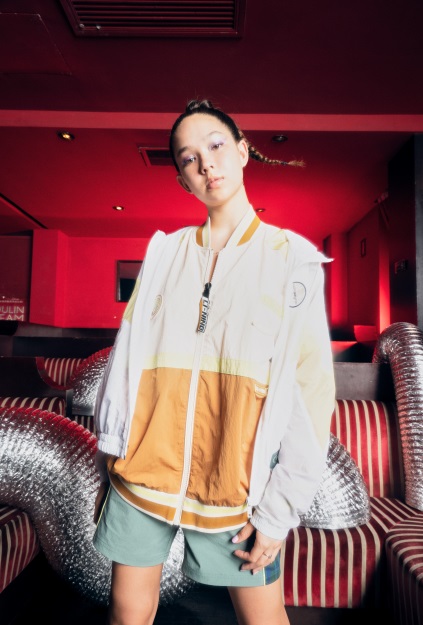 限定李宁套装炫舞用户免费送？星瞳同款潮服优惠礼包超值放送！