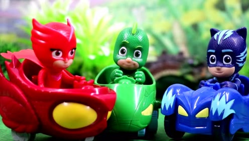 飞壁侠和万能机动车