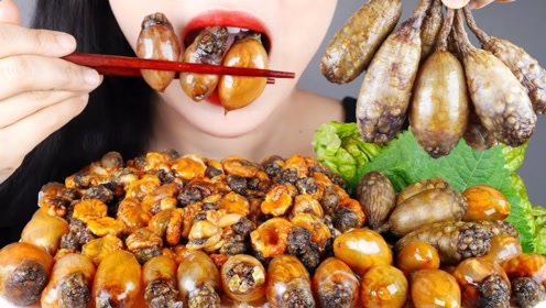 去韩国旅游必吃的"海鞘刺身",吃起来脆弹可口,咬一口还会喷水