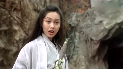 盘丝洞口初见紫霞,一句话就决定了至尊宝的未来,霸气!