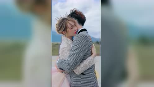 楚楚程程拍摄婚纱照真实幕后,眼前这,网友:看把俩人冻的!
