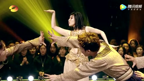 舞蹈风暴 辽宁芭蕾舞团首席跳双人芭蕾舞《九儿》美翻!