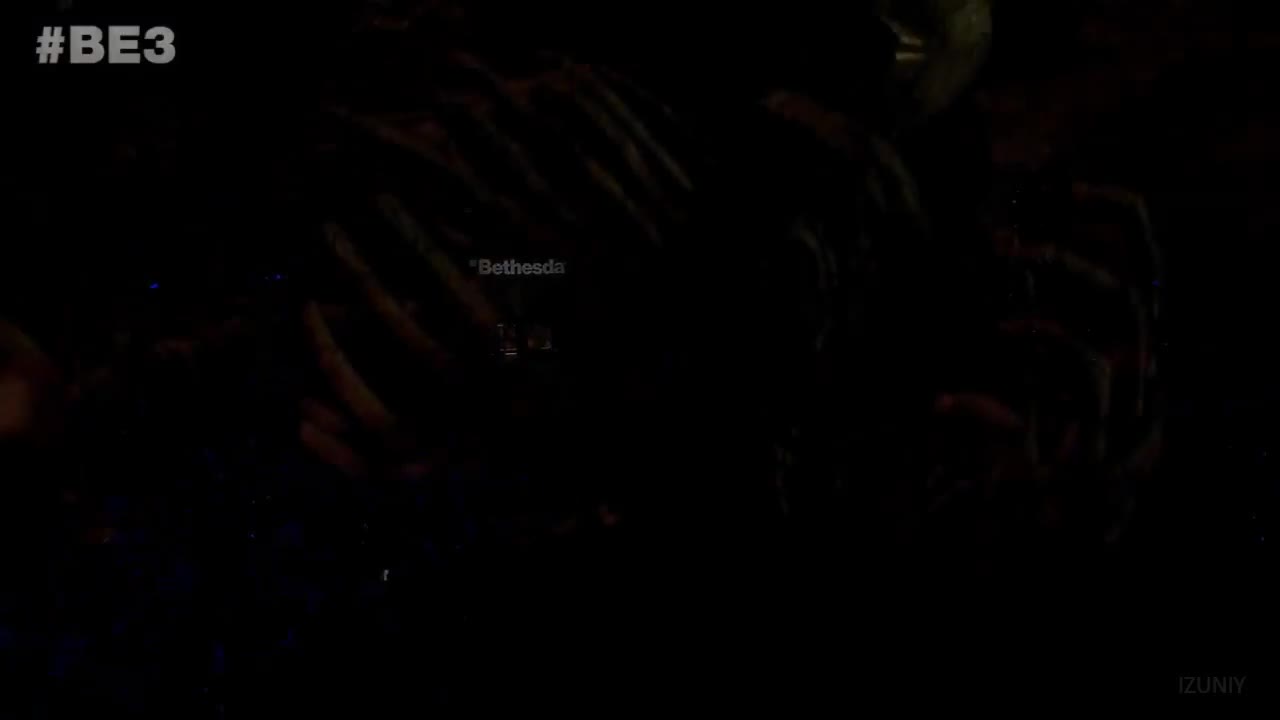 毁灭战士：永恒游戏视频